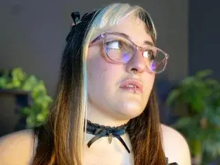 Streamate Free Porn Cam of Gomory_kitty