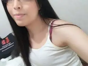 Streamate Nude Webcam of Sarasweet19