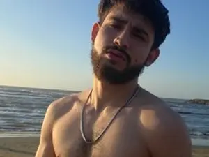 Streamate Sex Cam of Enzo_Latin
