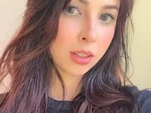 Streamate Watch Live Sex Cams of HellenBells