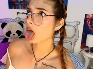 Streamate Free Live Porn of IsaaMartinez