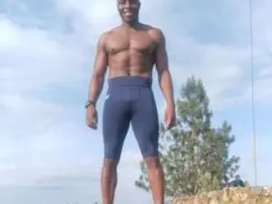 Streamate Live Sex Cam of bigcocklatina19