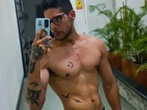 Streamate Watch Live Sex Cams of JeanOlimpo21