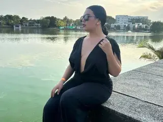 Streamate Live Sex Cam of Elahilton20