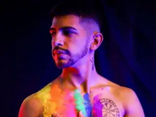 Streamate Free Live Porn of AlejandroStorm