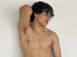 Streamate Live Sex Cam of Zambrano777