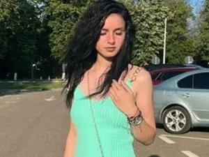 Streamate Live Porn of SELYINA