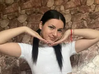 Streamate Live Sex Cam of SELYINA