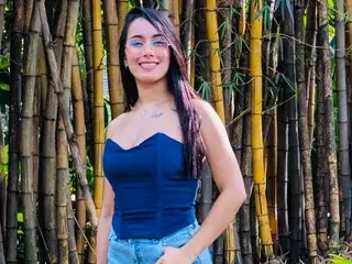 Streamate Free Live Porn of KatiiiGill