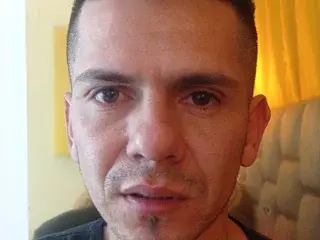 Streamate Watch Live Sex Cams of Jordibms