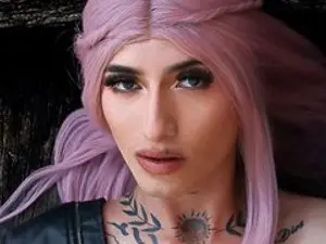 Streamate Free Live Porn of EmilySaenss