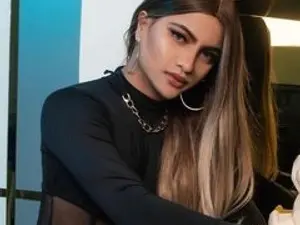 Streamate Watch Live Sex Cams of MiaLovelyts