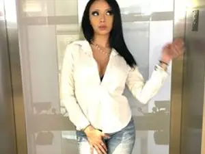 Streamate Best Webcam of Nani_XO