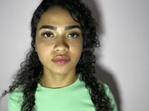 Streamate Live Sex Cam of CuteeWoorlds18