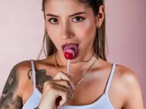 Streamate Free Live Porn of MelissaGolden