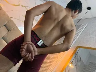 Streamate Adult Webcams of MOgekobig19