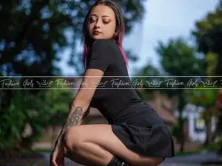 Streamate Adult Webcams of SarahCastro