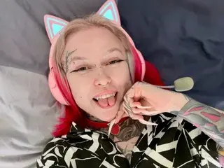 Streamate Live Sex Cam of UrAlexis