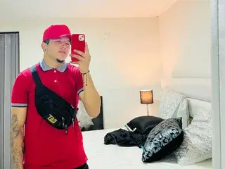 Streamate Watch Live Sex Cams of AleeDells