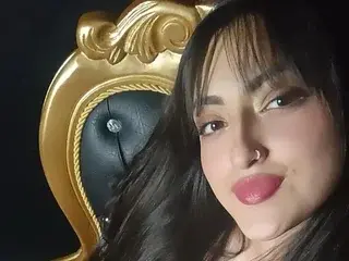 Streamate Free Porn Cam of hilary_thompson