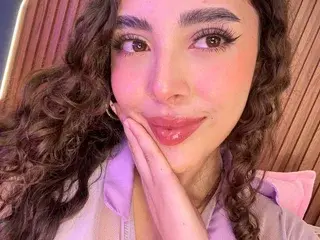 Streamate Live Porn of TianaVera