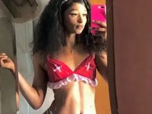 Streamate Watch Live Sex Cams of Tiara_Ebonny