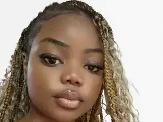 Streamate Live Sex Cam of AlliBabe