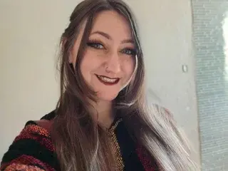 Streamate Free Live Porn of Hailey_Jaine
