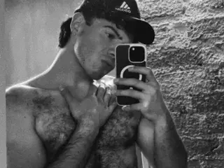 Streamate Free Live Porn of VelloTouch