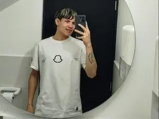 Streamate Free Live Porn of Sti_Sex_Boy