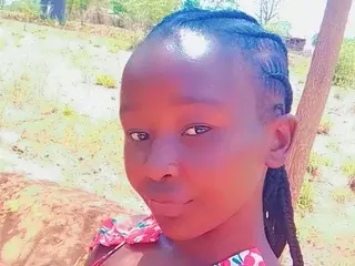 Streamate Watch Live Sex Cams of Petitebeby19