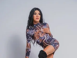 Streamate Watch Live Sex Cams of Amira_Ember