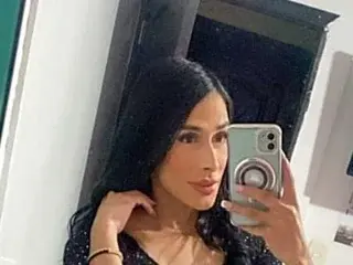 Streamate Adult Webcam of latin_donnahazel