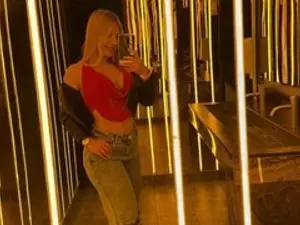 Streamate Adult Webcam of CathyHernandez