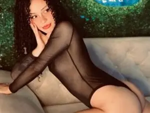 Streamate Best live sex cam show of BrianaGolden19