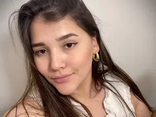 Streamate Live Sex Cam of Angietubebe