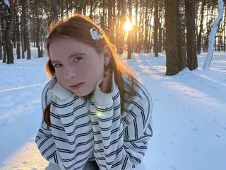 Streamate Adult Webcam of AliceTouch