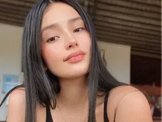 Streamate Live Sex Cam of dafne_bss