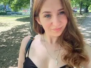 Streamate Sex Cam of LunaToneD