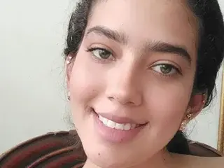 Streamate Nude Webcam of MaithePerroni