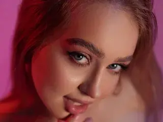 Streamate Live Sex of ElyssawetXX