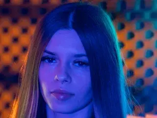 Streamate Free Live Porn of Sukie_Monroe