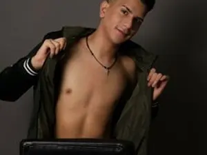 Streamate Sex Chat of JustinMelendez