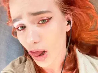 Streamate Sex Chat of Emmy_Foxx