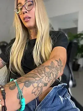 Stripchat Private Sex Chat of miss_tatiana_