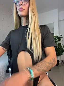 Stripchat Best live sex cam show of miss_tatiana_