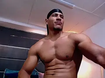 Stripchat Best Webcam of teddyfit19cm