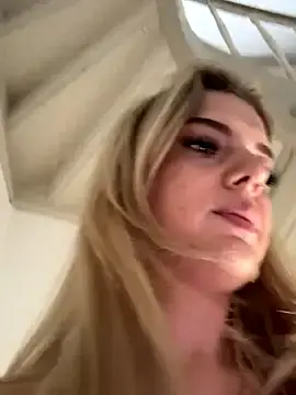Stripchat Best live sex cam show of LexyGold