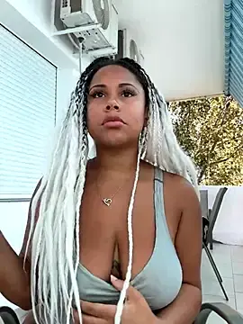 Stripchat Adult Webcams of HaileyDiana