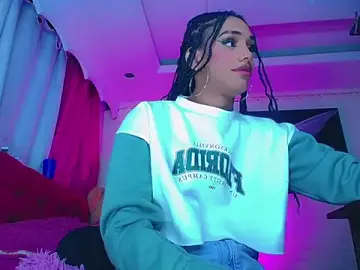 Stripchat Free Live Porn of NahomiCamper